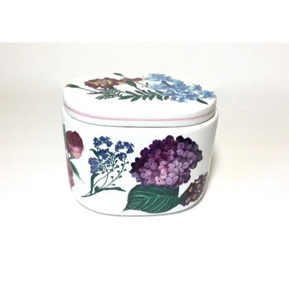 Williams Sonoma RB Bernarda Container